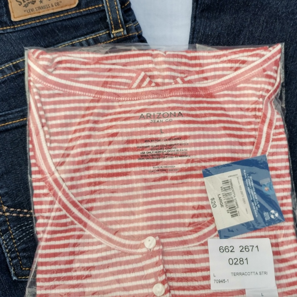Arizona Rib Tee and Lee Rider Jeans - Bundle Price